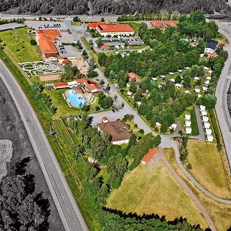 Bjoerkbackens Stugby I Vimmerby Ngoại thất bức ảnh