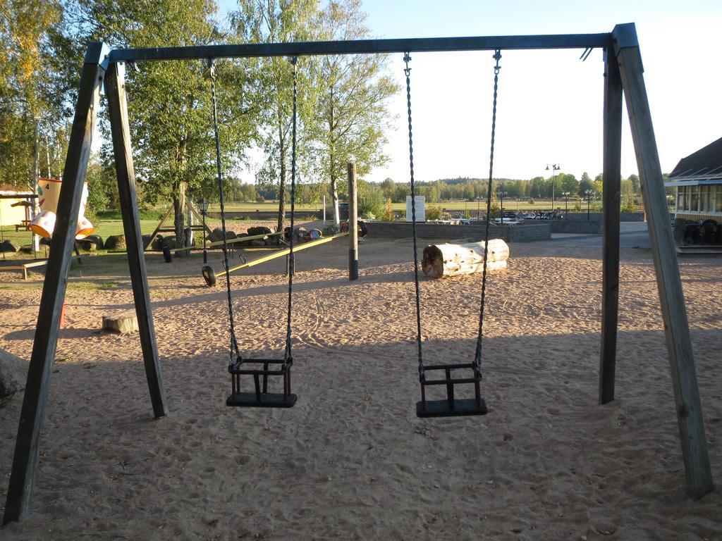 Bjoerkbackens Stugby I Vimmerby Ngoại thất bức ảnh