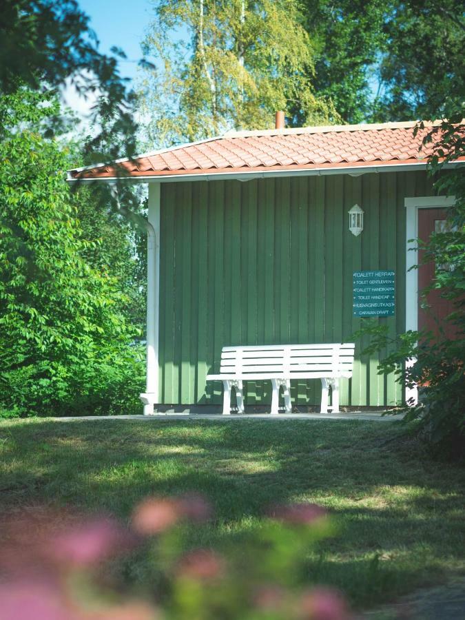 Bjoerkbackens Stugby I Vimmerby Ngoại thất bức ảnh